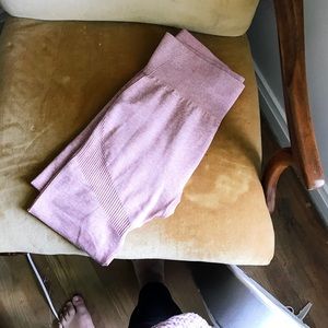 KORA (ACTA) Fitness Yoga Leggings!